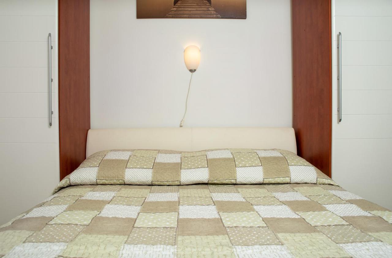 Apartments Elita Ρόβινι Εξωτερικό φωτογραφία